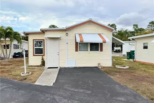 16 Garnet Dr, Naples, FL 34114 - Photo 1