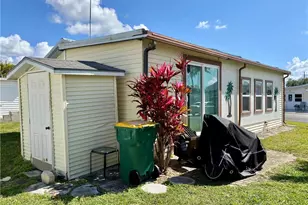 16 Garnet Dr, Naples, FL 34114 - Photo 7