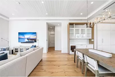 201 8th St S #206, Naples, FL 34102 - Photo 19