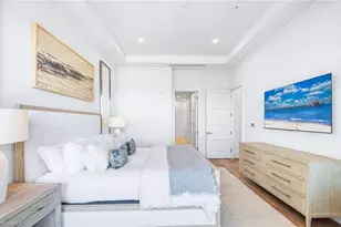 201 8th St S, Naples, FL 34102 - Photo 23