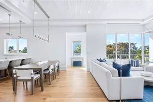 201 8th St S, Naples, FL 34102 - Photo 9