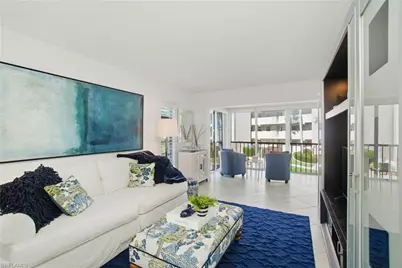 53 High Point Cir W #212, Naples, FL 34103 - Photo 1