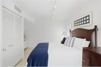 53 High Point Cir W #212, Naples, FL 34103 - Photo 15