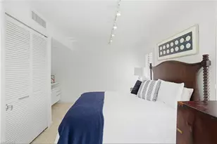 53 High Point Cir W, Naples, FL 34103 - Photo 15