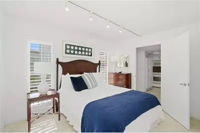 53 High Point Cir W #212, Naples, FL 34103 - Photo 17