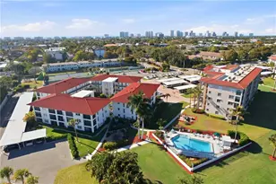 53 High Point Cir W, Naples, FL 34103 - Photo 23