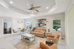 2139 Marquesa Cir, Naples, FL 34112 - Photo 9