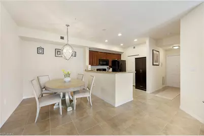 13180 Bella Casa Cir #166, Fort Myers, FL 33966 - Photo 5