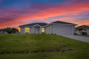 2702 46th St SW, Lehigh Acres, FL 33976 - Photo 1