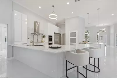 1520 Oakes Blvd, Naples, FL 34119 - Photo 7