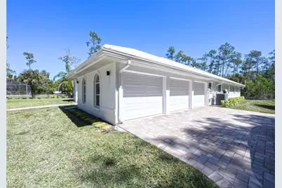 1520 Oakes Blvd, Naples, FL 34119 - Photo 47