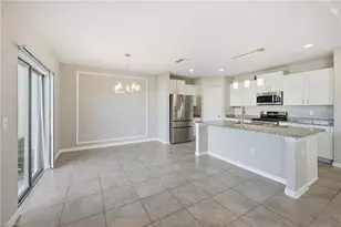 9612 Lemon Drop Loop, Sun City, FL 33573 - Photo 5