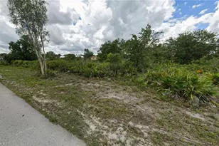 2617 67th St W, Lehigh Acres, FL 33971 - Photo 3