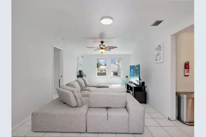 1219 SE 18th Ter, Cape Coral, FL 33990 - Photo 7