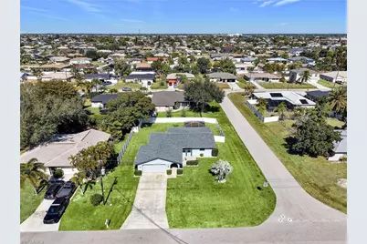 1219 SE 18th Ter, Cape Coral, FL 33990 - Photo 33