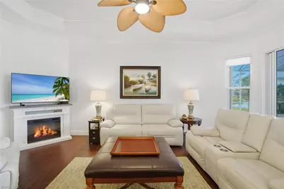 43 Glen Eagle Cir, Naples, FL 34104 - Photo 17