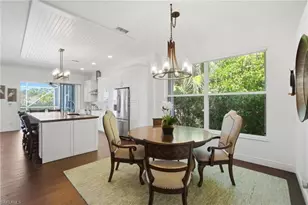 43 Glen Eagle Cir, Naples, FL 34104 - Photo 19