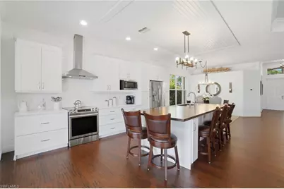 43 Glen Eagle Cir, Naples, FL 34104 - Photo 5