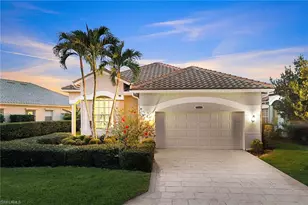 24792 Hollybrier Ln, Bonita Springs, FL 34134 - Photo 43