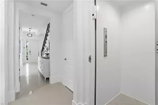 1008 7th St S, Naples, FL 34102 - Photo 21