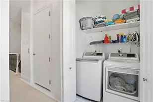 1008 7th St S, Naples, FL 34102 - Photo 35