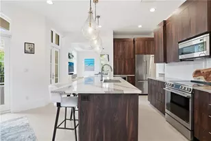 1008 7th St S, Naples, FL 34102 - Photo 19