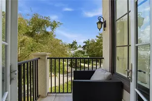 1008 7th St S, Naples, FL 34102 - Photo 33