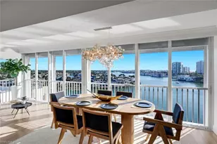 250 Park Shore Dr, Naples, FL 34103 - Photo 7