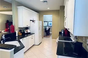 12854 Carrington Cir, Naples, FL 34105 - Photo 7