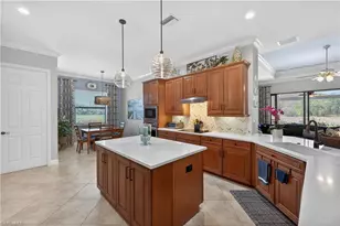 28577 Longford Ct, Bonita Springs, FL 34135 - Photo 11