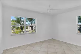 875 Robin Ct, Marco Island, FL 34145 - Photo 23