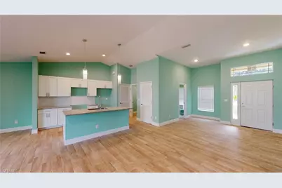 621 NW 7th Pl, Cape Coral, FL 33993 - Photo 7