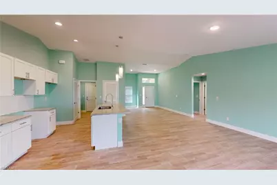 621 NW 7th Pl, Cape Coral, FL 33993 - Photo 15