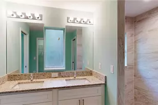 621 NW 7th Pl, Cape Coral, FL 33993 - Photo 25