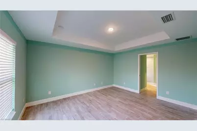 621 NW 7th Pl, Cape Coral, FL 33993 - Photo 21