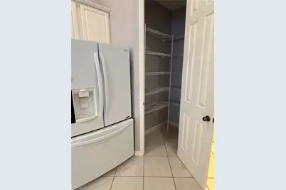 2210 Grove Dr, Naples, FL 34120 - Photo 9