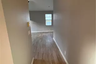 2210 Grove Dr, Naples, FL 34120 - Photo 29