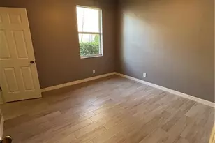 2210 Grove Dr, Naples, FL 34120 - Photo 37