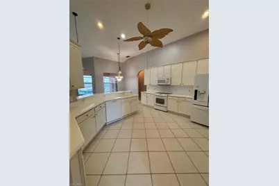 2210 Grove Dr, Naples, FL 34120 - Photo 19