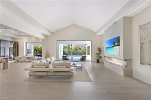 2485 Crayton Rd, Naples, FL 34103 - Photo 3