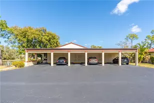 2048 Pine Isle Ln, Naples, FL 34112 - Photo 31