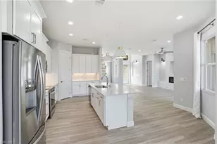 3479 Ocean Bluff Ct, Naples, FL 34120 - Photo 5