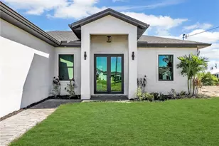 1723 NW 7th Ave, Cape Coral, FL 33993 - Photo 3