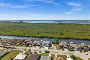 3512 Surfside Blvd, Cape Coral, FL 33914 - Photo 31