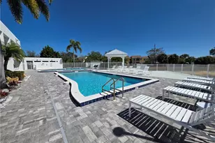 142 Santa Clara Dr, Naples, FL 34104 - Photo 13
