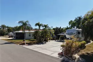 10030 Willowood Dr, Fort Myers, FL 33905 - Photo 9