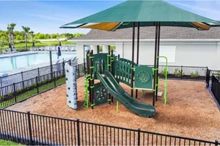 20080 Caroline Crk Pl, Lehigh Acres, FL 33974 - Photo 31