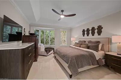 261 Colonade Cir #2701, Naples, FL 34103 - Photo 17