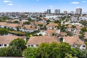 261 Colonade Cir, Naples, FL 34103 - Photo 43