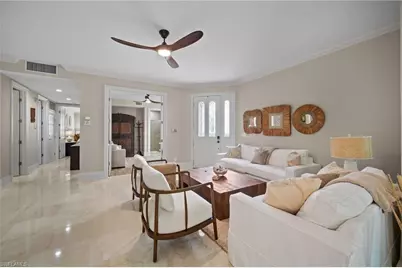 261 Colonade Cir #2701, Naples, FL 34103 - Photo 5